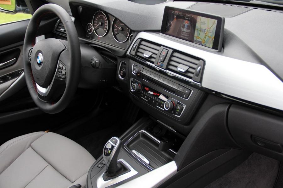  BMW ActiveHybrid 3 2013 года  (фото 23 из 43)